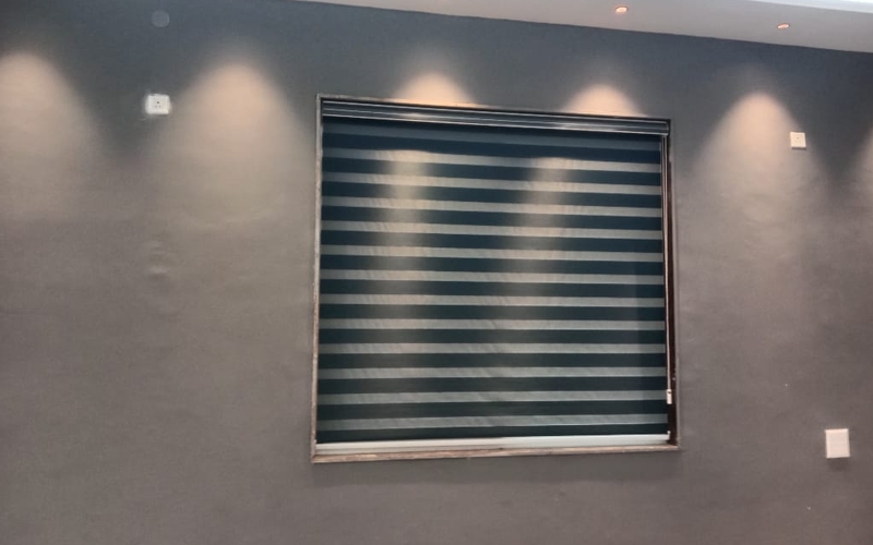 Shivam Blind Chick Maker